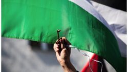Larangan Bendera Iran