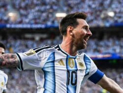 Messi Samai Rekor Klose, Piers Morgan: Harusnya Diusir Wasit!